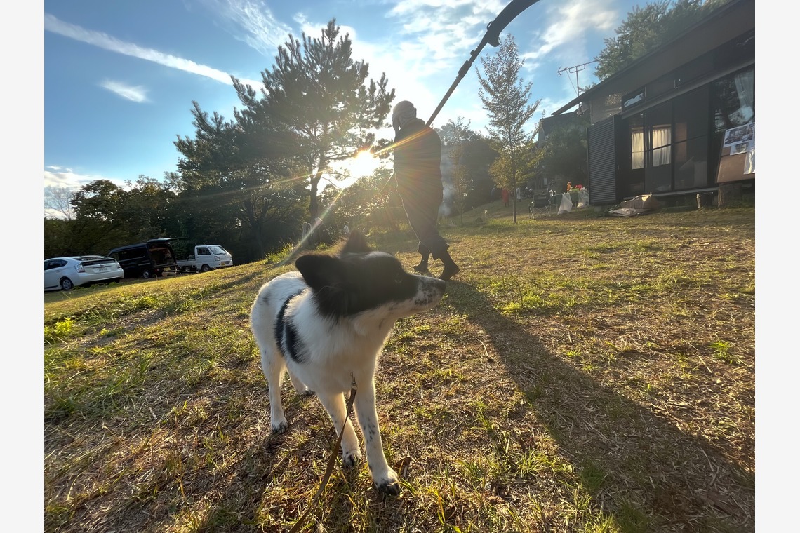 阿久津真理恵が出張撮影した家族写真(キッズ,ベビーフォト)などが写った「自然学校プログラムでの人物撮影（静岡県伊豆市）」の家族写真