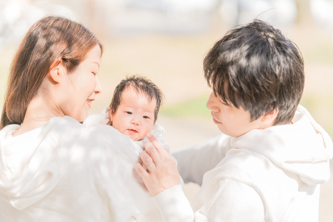 池田廉が撮影した旅行先の記念撮影のアルバム「公園にて」