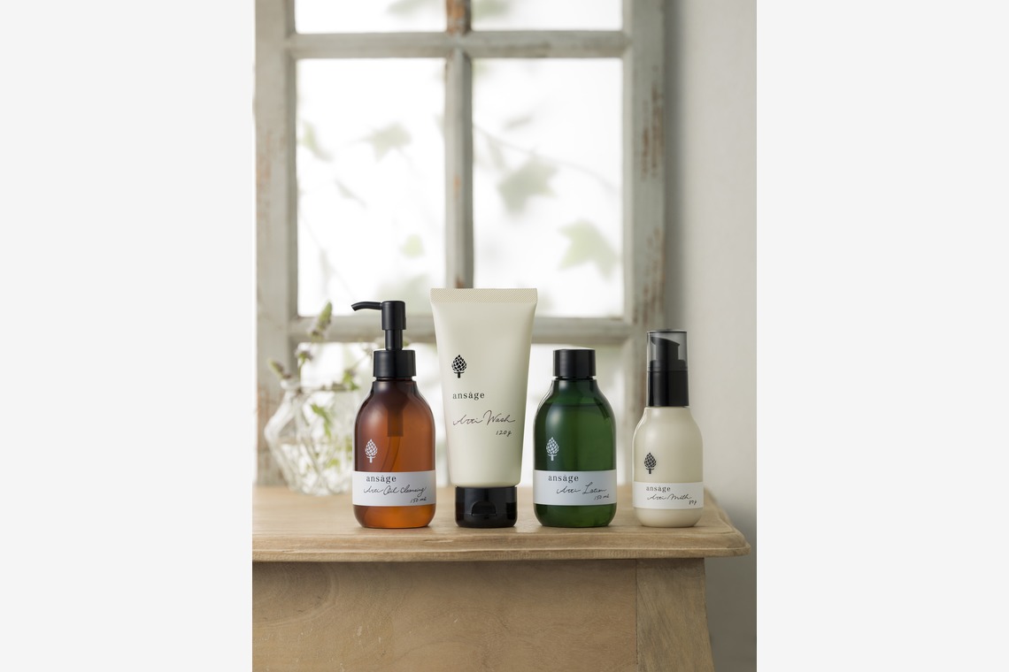 株式会社snowが撮影した「化粧品」の写真