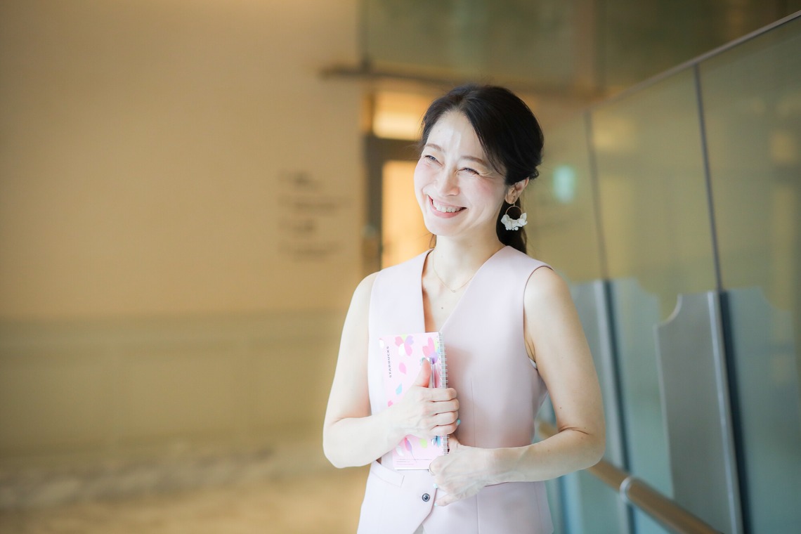 なかがわさとみが撮影した「女性起業家さんのプロフィール写真撮影」の写真