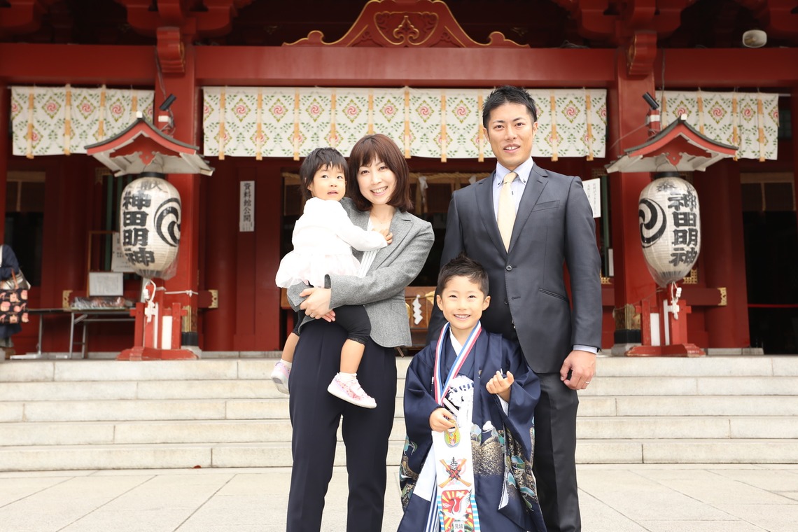 Kan Suzuki  photographyが撮影したエンゲージメントフォトのアルバム「神田明神　七五三撮影」