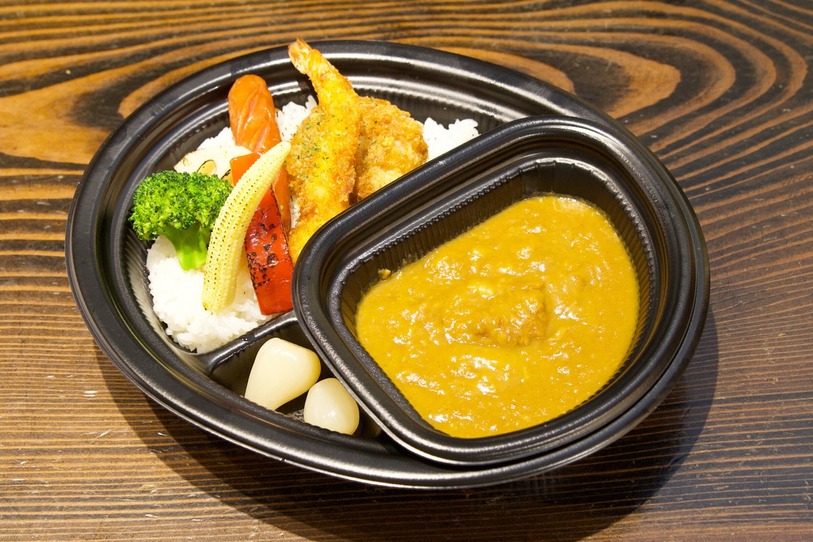 樋上　将太が撮影した写真のアルバム「牛すじカレー専門店　もんま食堂」