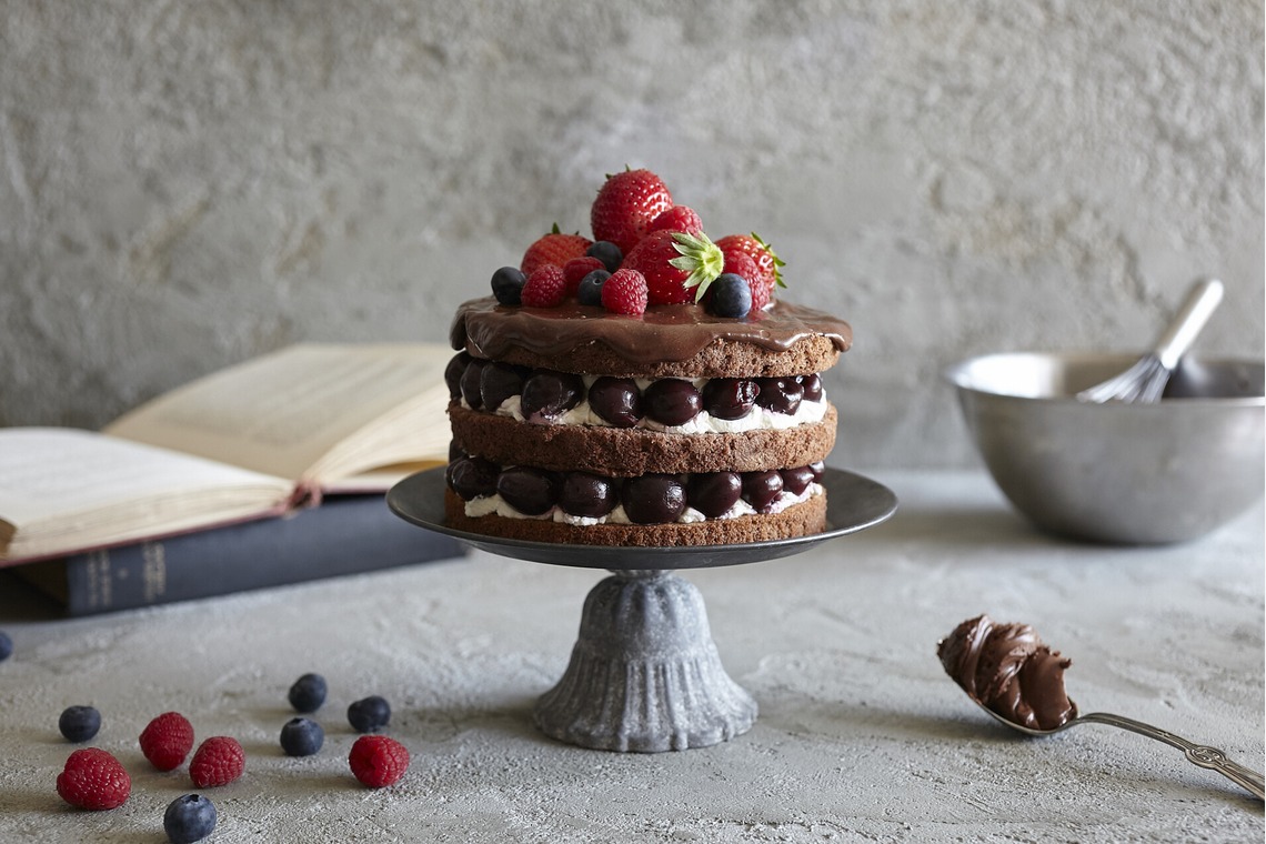 土肥さやかが撮影した写真のアルバム「スイーツ・パン」