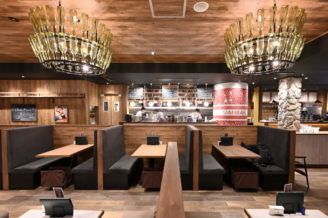 須貝フォトサービスが撮影した「新店舗外観・内観写真」の写真