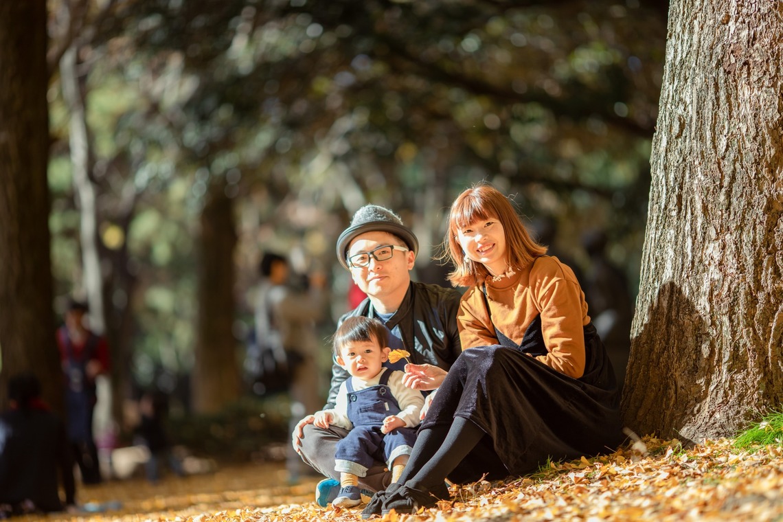 KOBASHOが出張撮影した家族写真(キッズ,ベビーフォト)などが写った「エミリィ紅葉撮影会」の家族写真