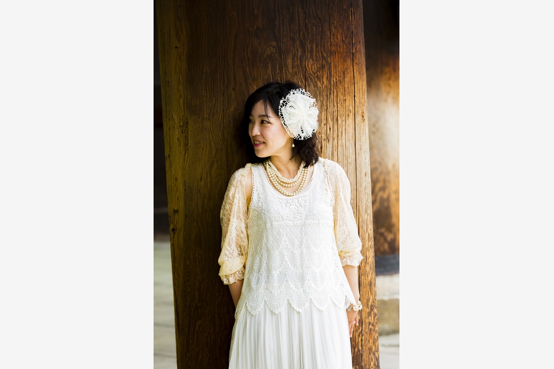 Bernard Lykesが撮影した写真のアルバム「春の結婚式」