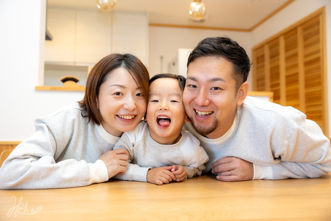 大森光太郎・K-PHOTOが出張撮影した家族写真(キッズ,ベビーフォト)などが写った「家族写真撮影」の家族写真