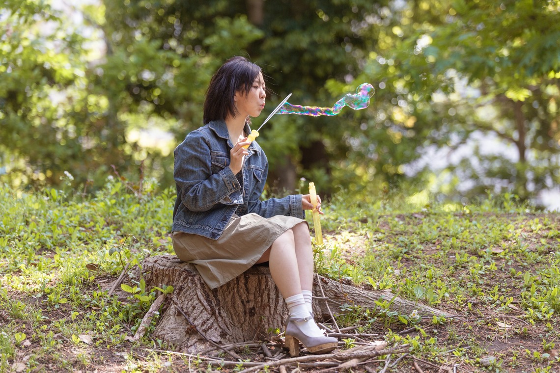 汐音が撮影した写真のアルバム「春の公園でプロフィール写真」