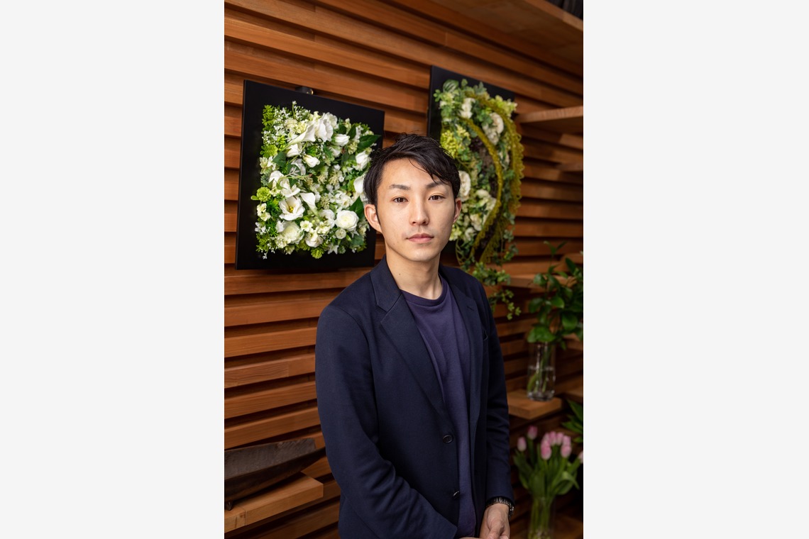 岩坪眞一郎が撮影した写真のアルバム「SNS、宣材写真」