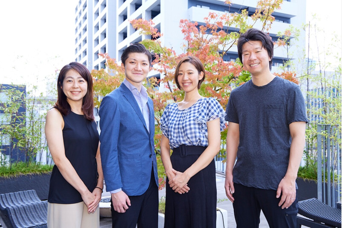 岩瀬泰治が撮影した写真のアルバム「ビジネスポートレイト（セレクト版）」