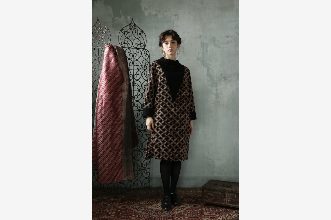 SEE LIKE PHOTOが撮影した「アパレル　ファッション　モデル　スタジオ　イメージカット」の写真