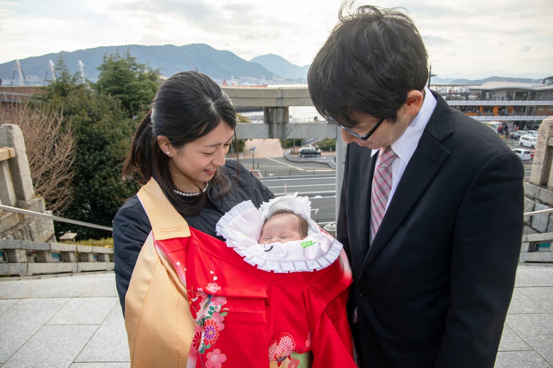 岩坪眞一郎が出張撮影した家族写真(キッズ,ベビーフォト)などが写った「下関お宮参り」の家族写真