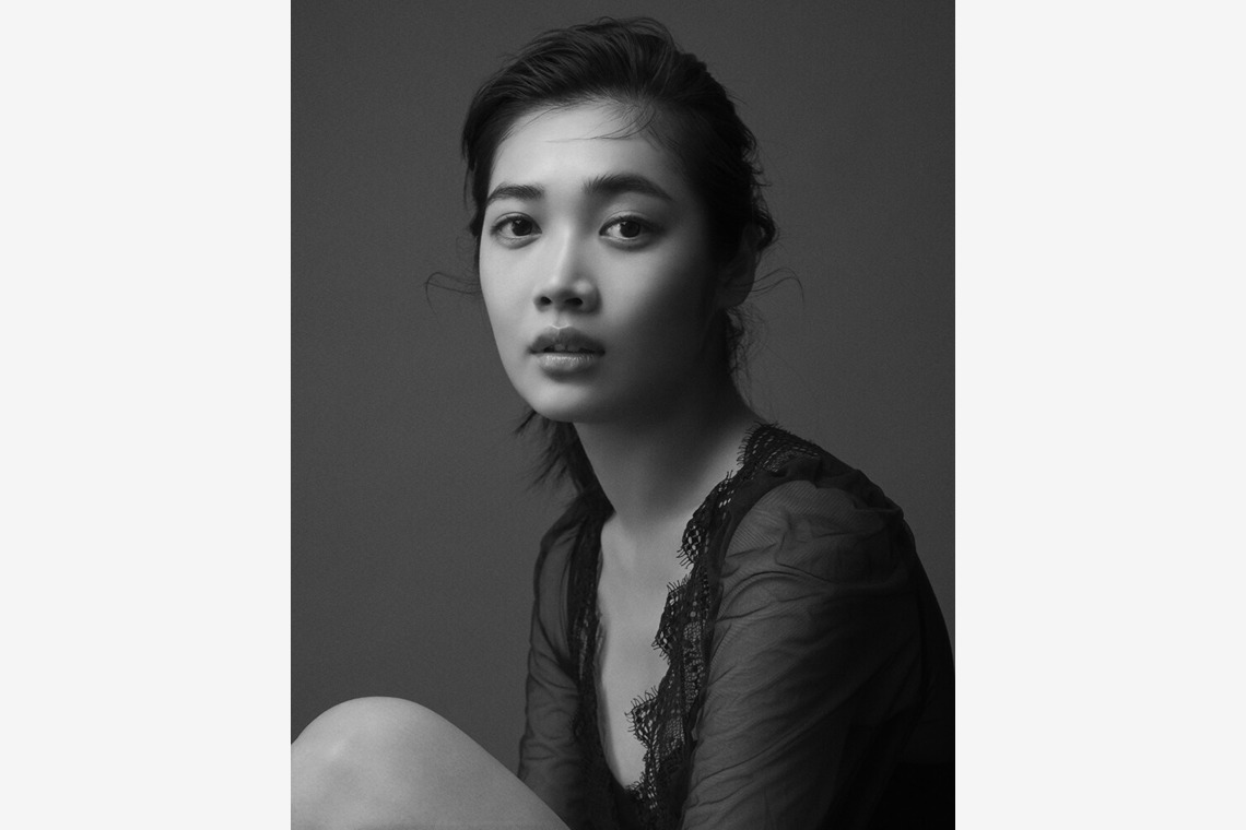 濱田茉里が撮影した写真のアルバム「ポートレート」