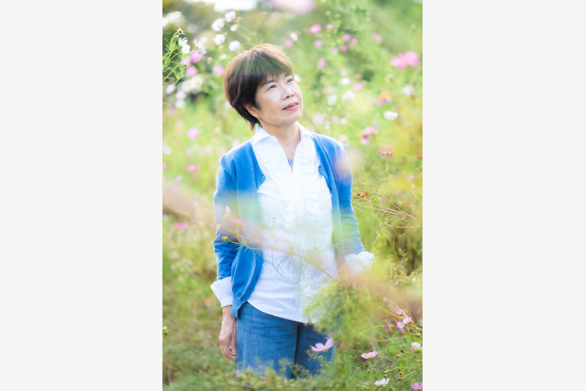 森元こずえが撮影した「女性プロフィールお花編」の写真