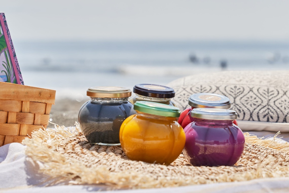 坂元寿行が撮影した写真のアルバム「ポタージュ撮影」