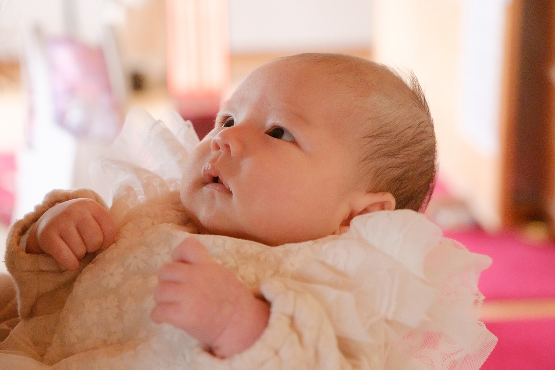 高夏写真店が出張撮影した家族写真(キッズ,ベビーフォト)などが写った「お宮参りの撮影」の家族写真