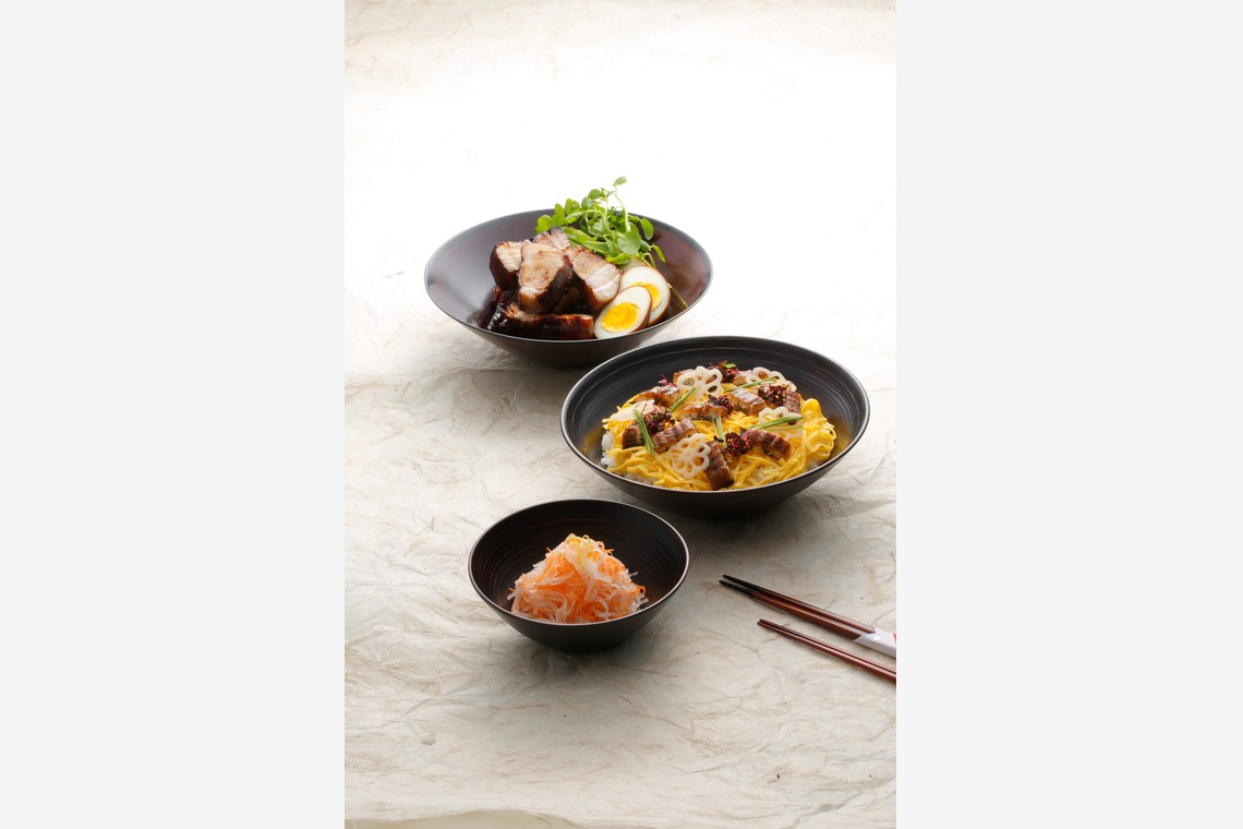 （有）スタジオエフゴオロクが撮影した「料理と企業案内」の写真