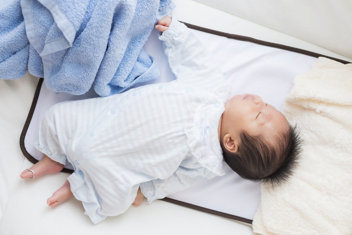 24to Produceが撮影した写真のアルバム「ニューボーンフォト」