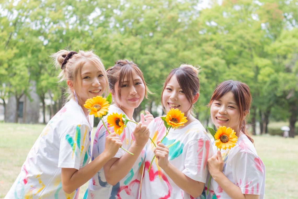 出張撮影　ラブフォト•ブーケが撮影した写真のアルバム「ペインティング＆マタニティフォト　東公園」