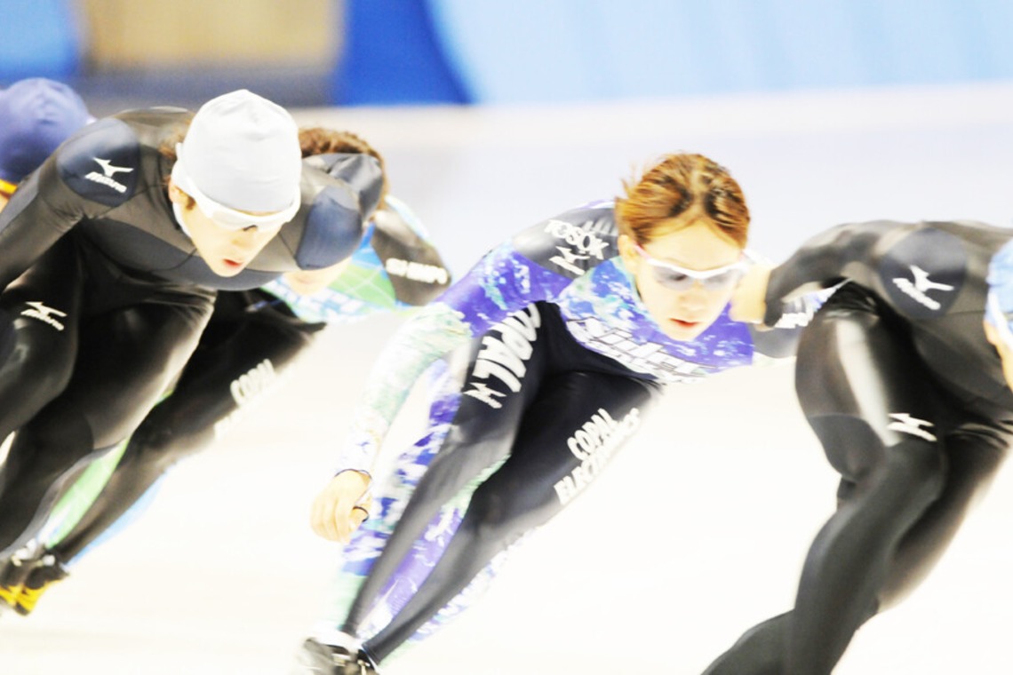 米田昌浩が撮影した写真のアルバム「スピードスケート」