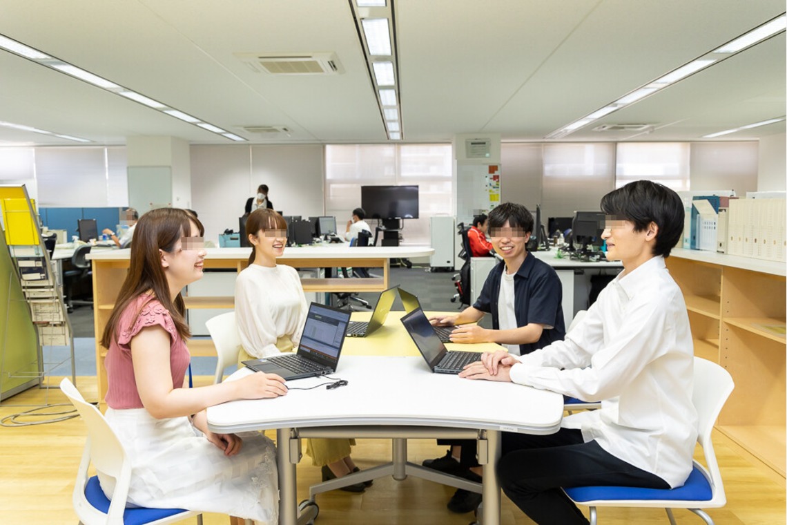 世登理恵が撮影した「会社撮影」の写真