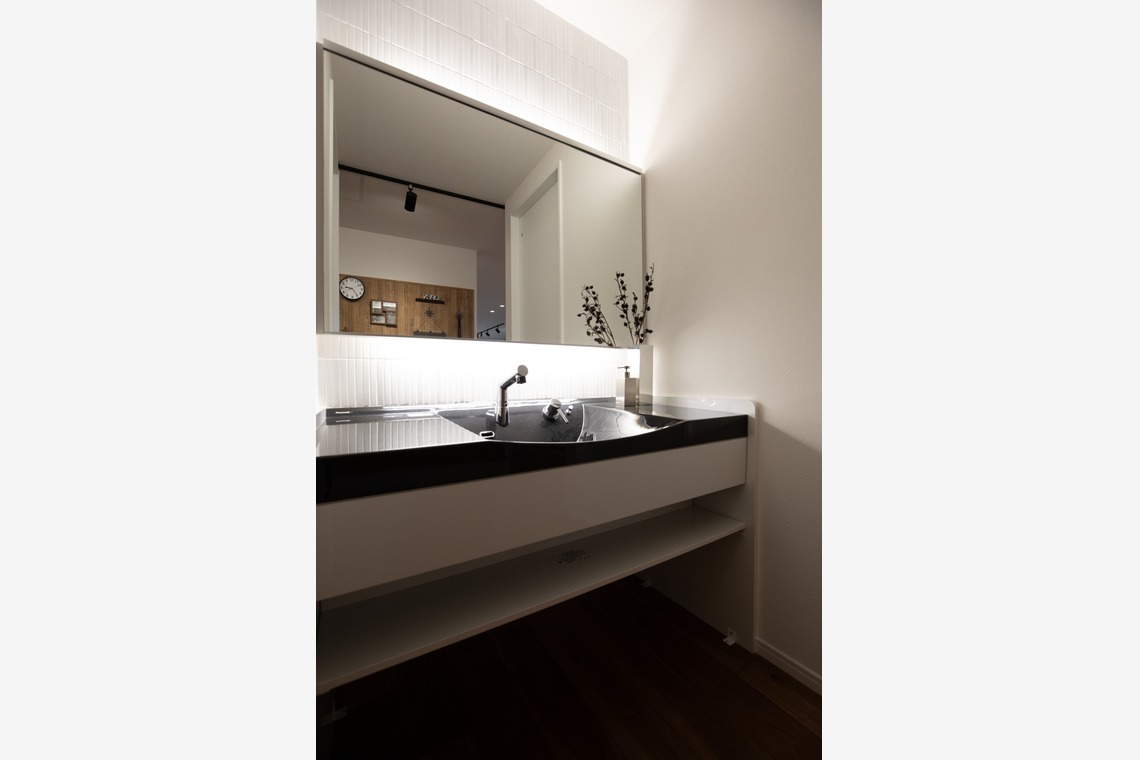 RAYHANDが撮影した写真のアルバム「住宅」