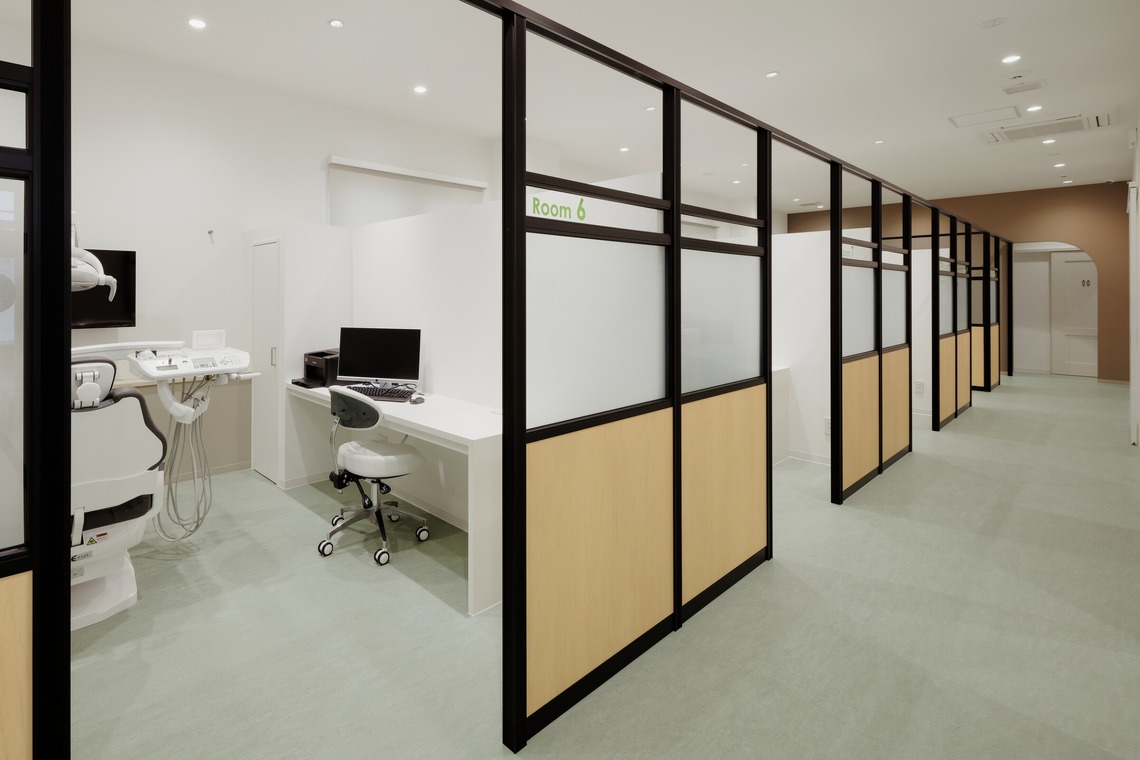 井上隆司が撮影した写真のアルバム「建築写真 大阪」