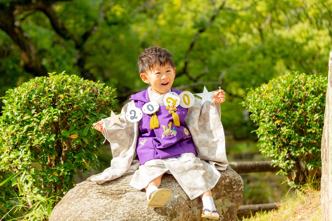 yamegrapher 〜平島写真事務所〜が出張撮影した家族写真(キッズ,ベビーフォト)などが写った「七五三　宣材」の家族写真