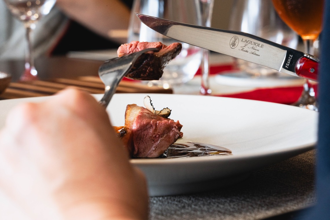 西浦隼翔が撮影した「フード撮影」の写真