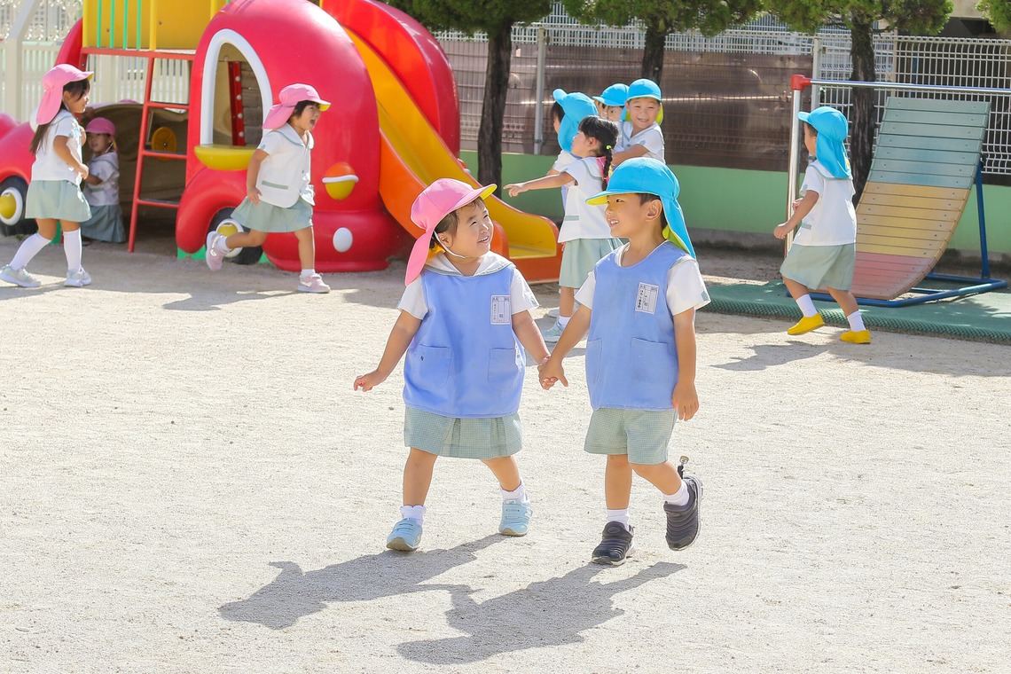 黒島倫夫が撮影した写真のアルバム「スクールフォト」