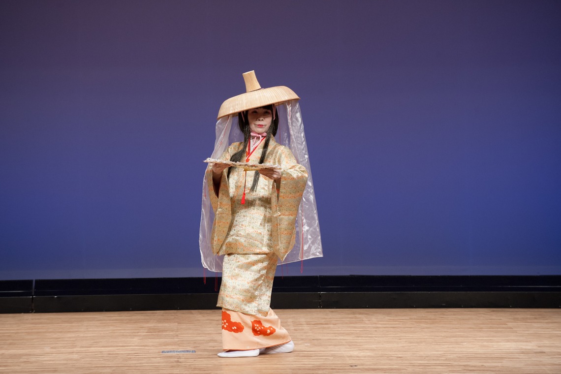 十時写真事務所が撮影した写真のアルバム「踊り」