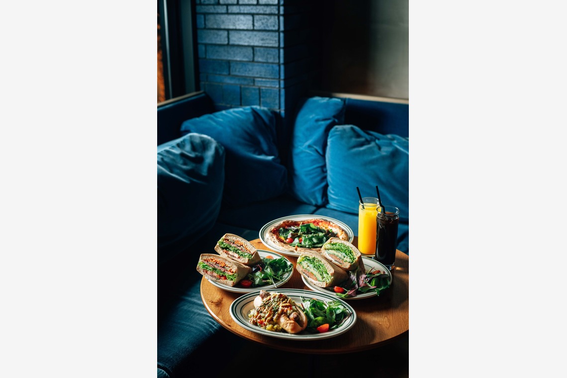 高田鴻平が撮影した写真のアルバム「料理、メニュー撮影 (大阪、京都)」