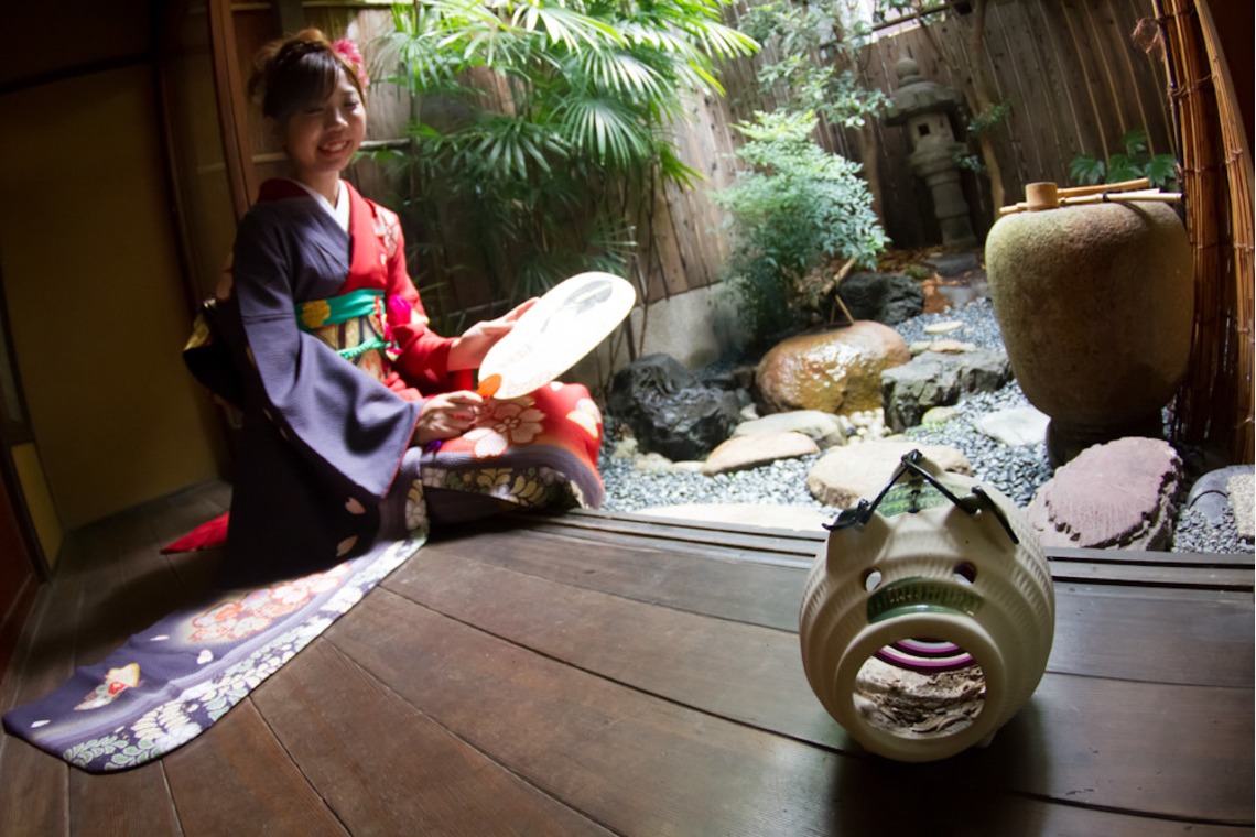 スマイルハンターが出張撮影した家族写真(キッズ,ベビーフォト)などが写った「成人式フォト」の家族写真