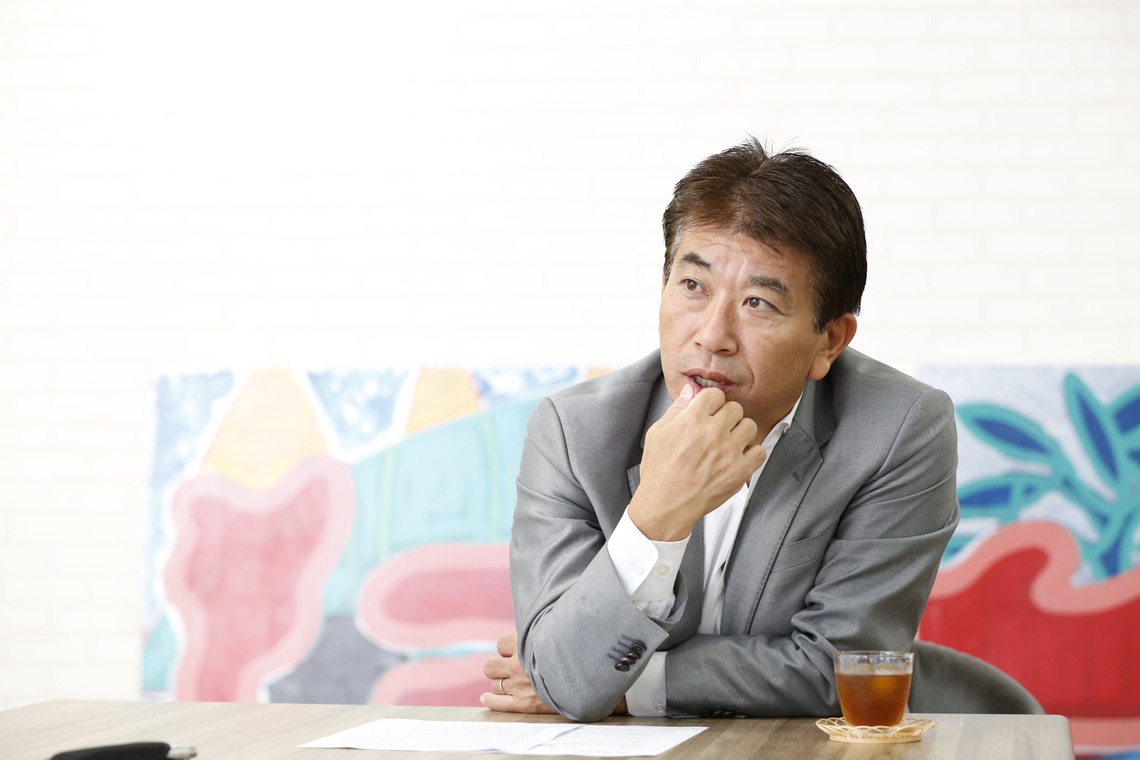 村田わかな広告写真が撮影した「日経Gooday インタビュー」の写真