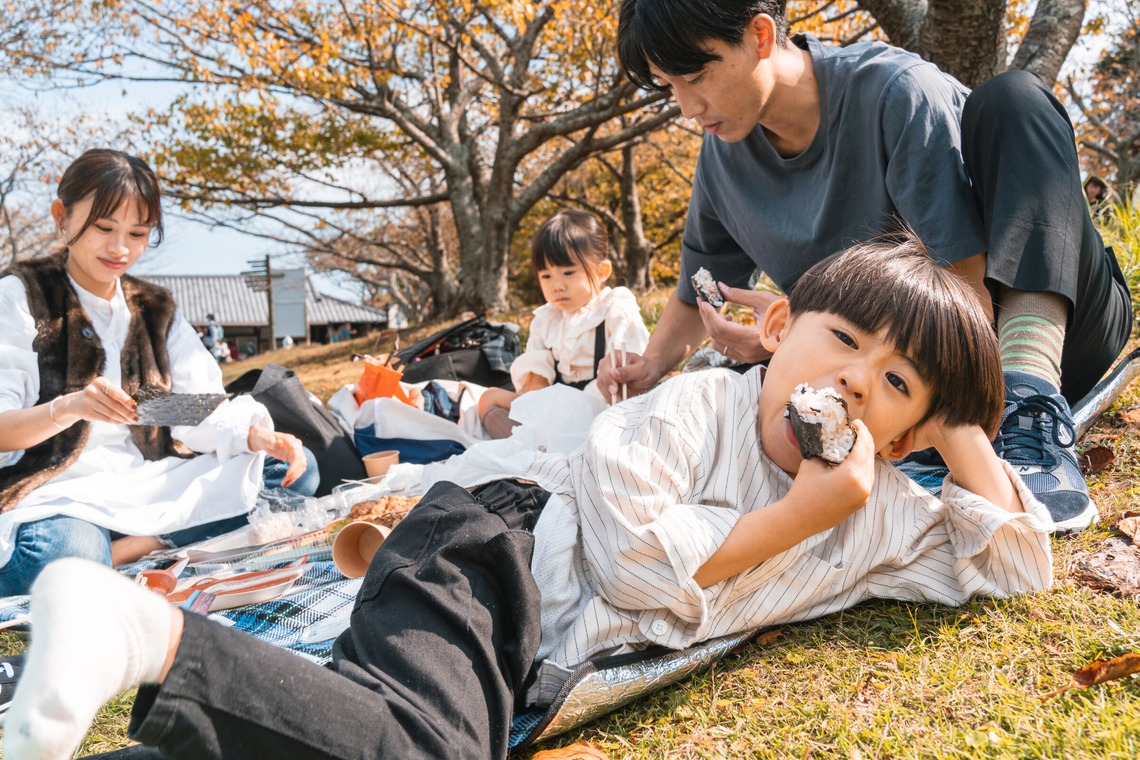 日下翔太郎が撮影した「屋外でのお子様メインの家族写真」の写真