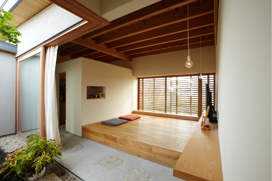 アドネフォトが撮影した写真のアルバム「建物」