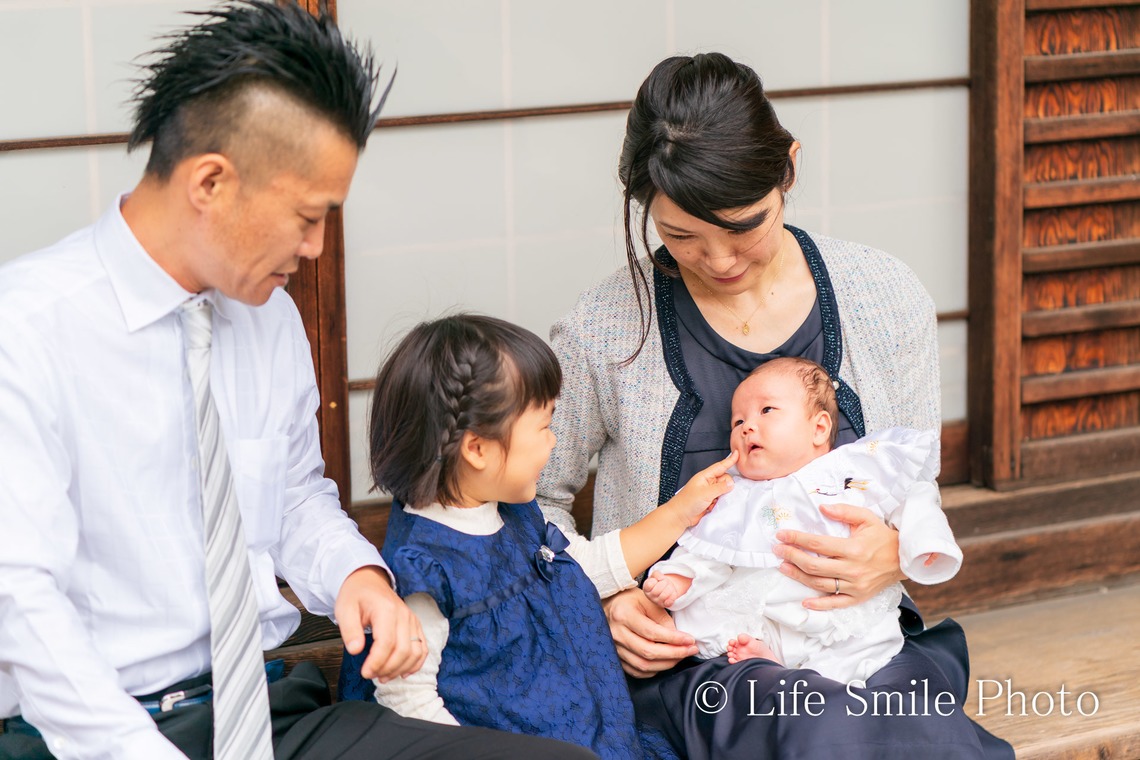 川口 武志(Life Smile Photo)が撮影した前撮り/後撮り出張撮影のアルバム「お宮参り撮影＠元祇園　梛神社」