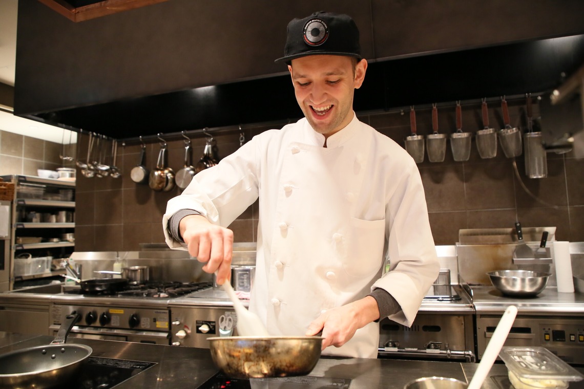 合同会社スタジオスーパーフライが撮影した「人物イメージ」の写真