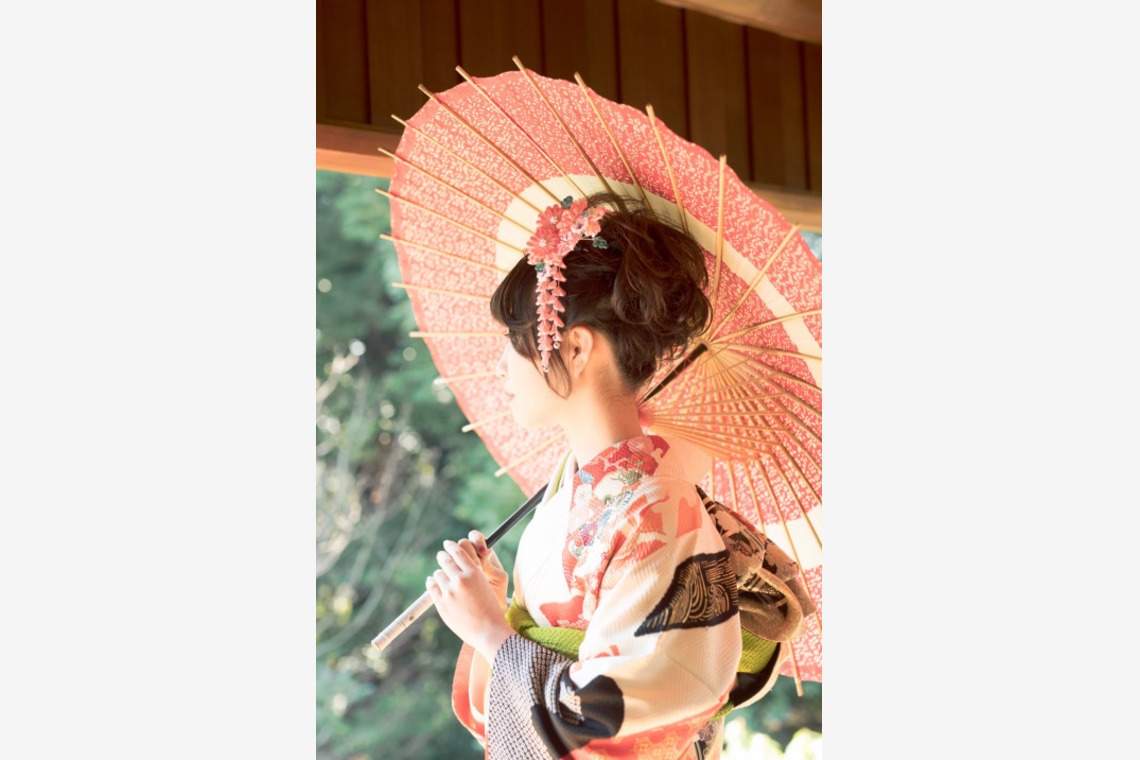 富岡 そよぎが撮影した店舗/オフィス/サロン撮影のアルバム「日本庭園、和室での成人式撮影」