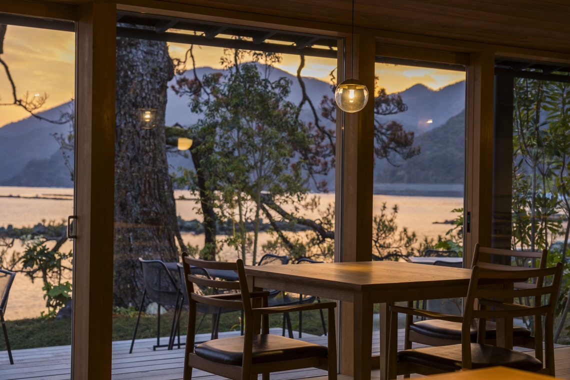 笠井鉄正写真事務所が撮影した「建築・住宅撮影」の写真