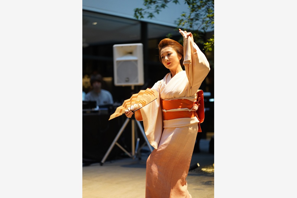 A2FT.jpフォトグラファーまつもとあきらが撮影した写真のアルバム「2019年9月 京都粋女プロジェクト様」