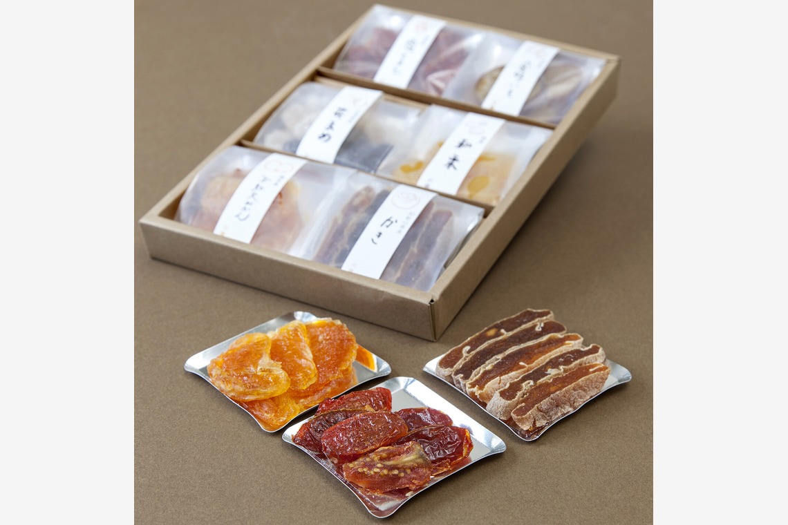 末安 善之が撮影した「商品写真」の写真