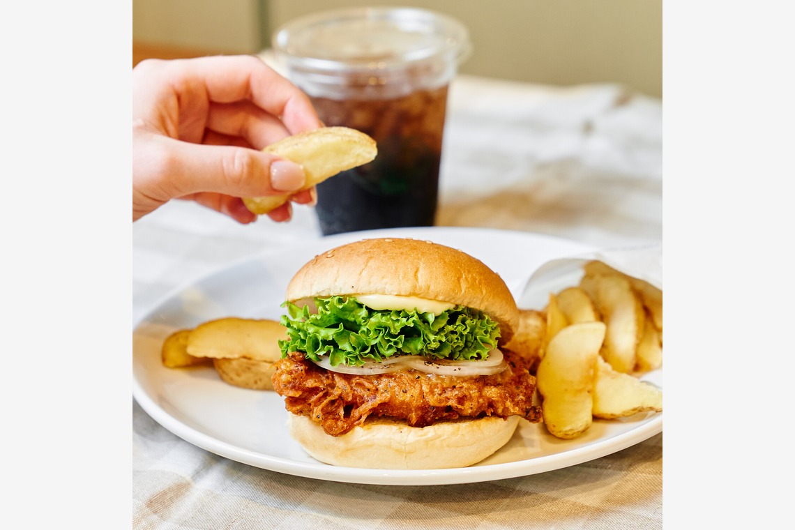 坂元寿行が撮影した写真のアルバム「ハンバーガー商品撮影」