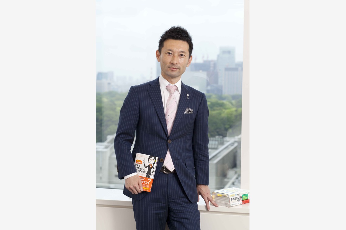 田中真光写真事務所が撮影した「取材、インタビューカット」の写真