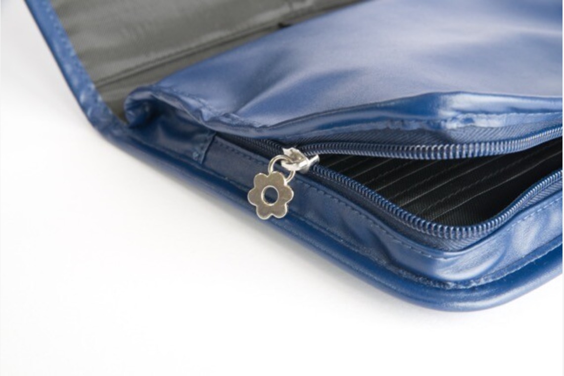 樋上　将太が撮影した「ECサイト用母子手帳商品撮影」の写真