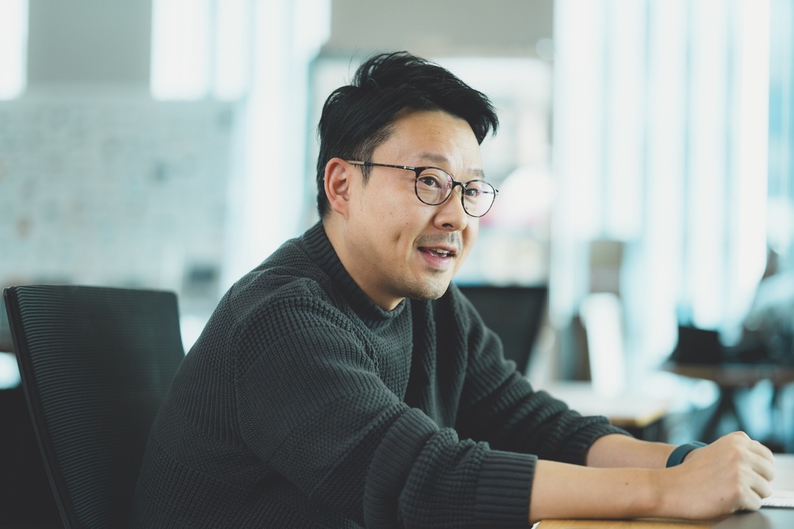 丹野雄二が撮影した写真のアルバム「インタビュー」