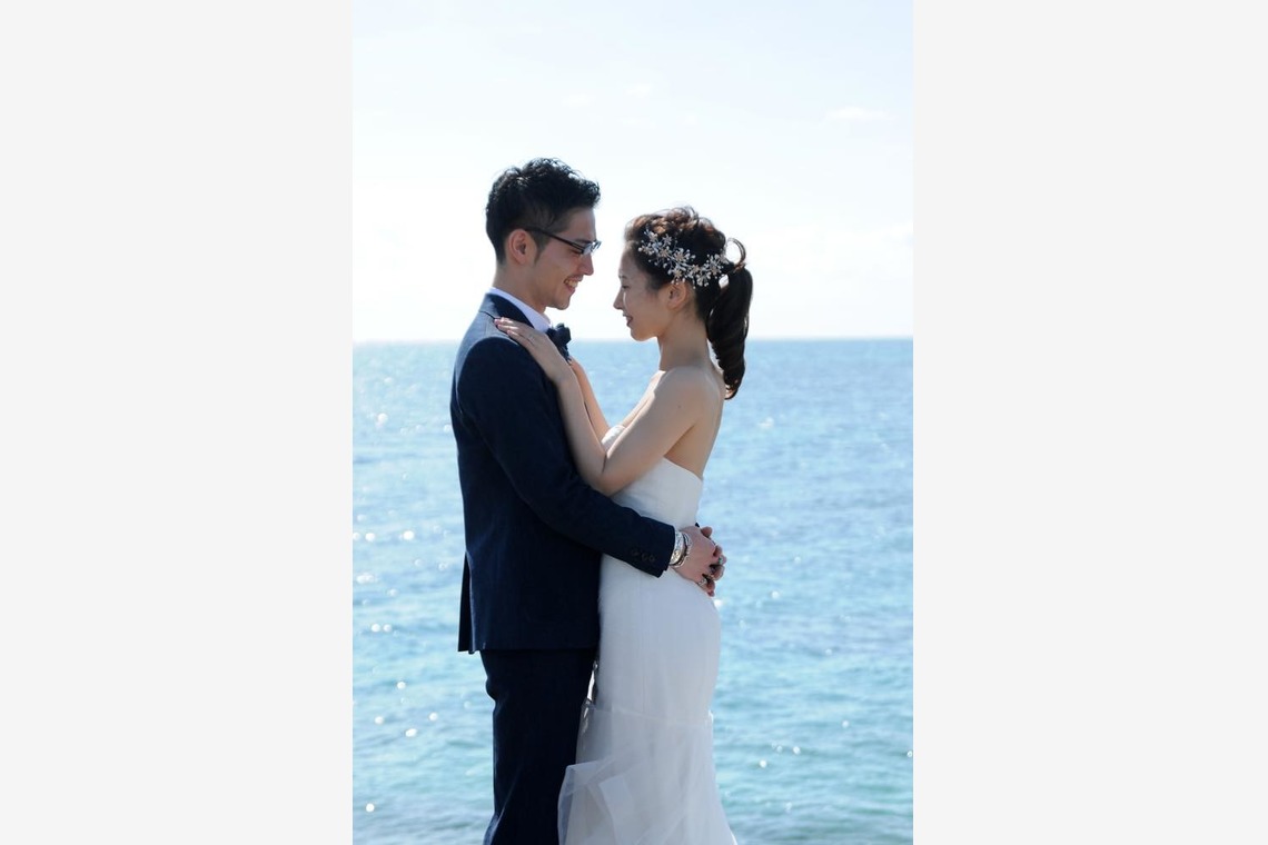 Album of the Wedding, Bridal taken by Avenir - Beach Photo wedding