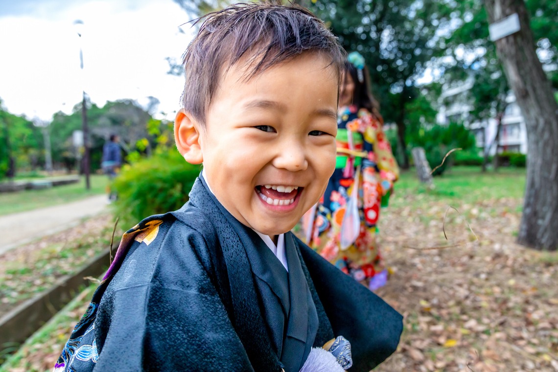 Good Day PHOTOが出張撮影した家族写真(キッズ,ベビーフォト)などが写った「ファミリーフォト」の家族写真