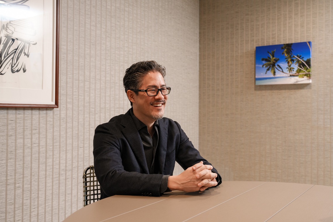 合同会社ワンダースリーが撮影した「インタビュー・ポートレート集」の写真