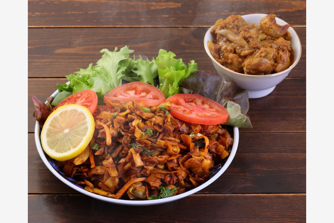 森安　照が撮影した写真のアルバム「タイ・エスニック料理」